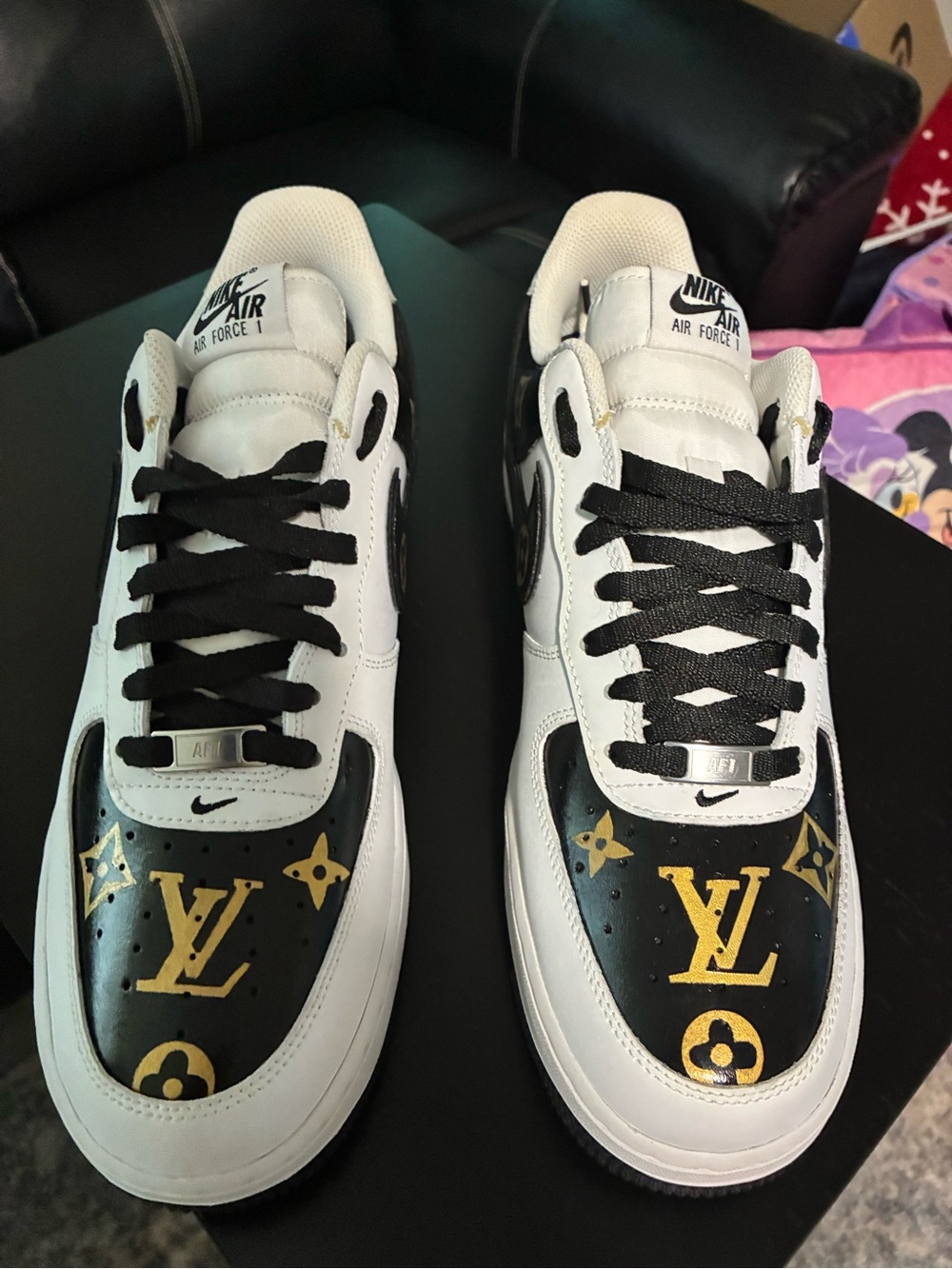 Nike Air Force One lv